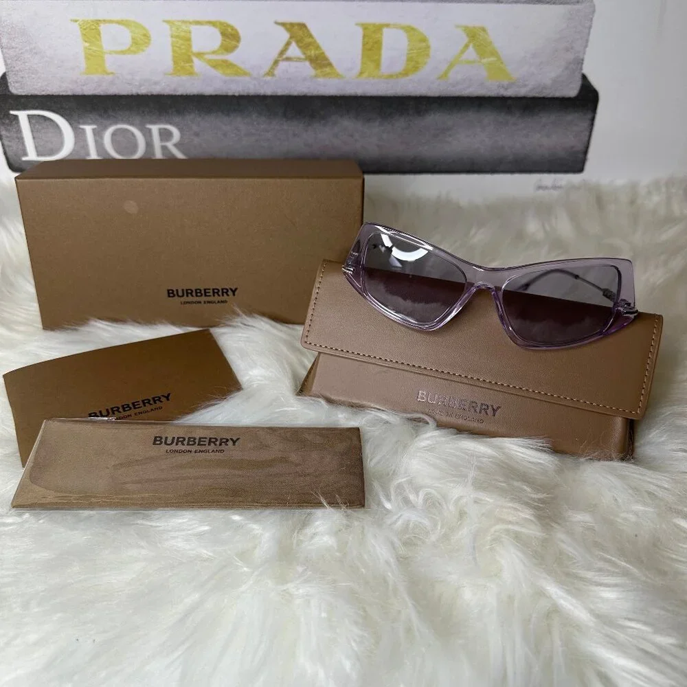 ❌SOLD❌ New Burberry Women`s Geometric 52mm Lilac Sunglasses - Picture 2 of 9